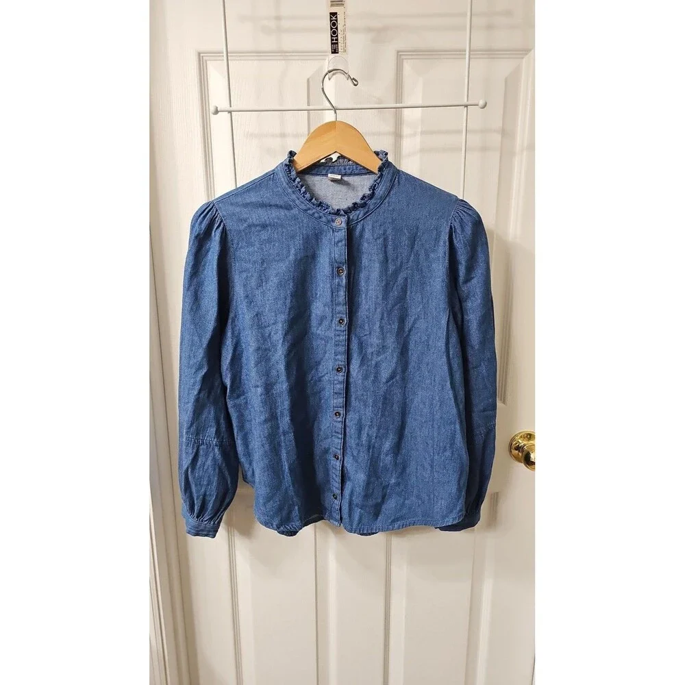 Old Navy Ruffle Collar Medium Wash Puff Sleeve Denim Chambray Blouse Size M